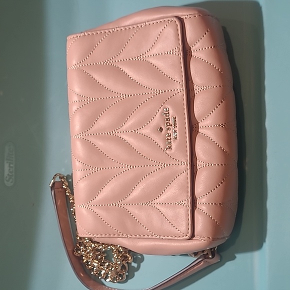 kate spade Handbags - Kate Spade Blush Quilted Shoulder Bag